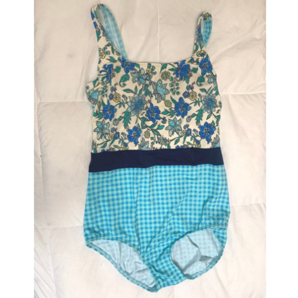 Lands End Women's One Piece Bathingsuit BRAND NEW
